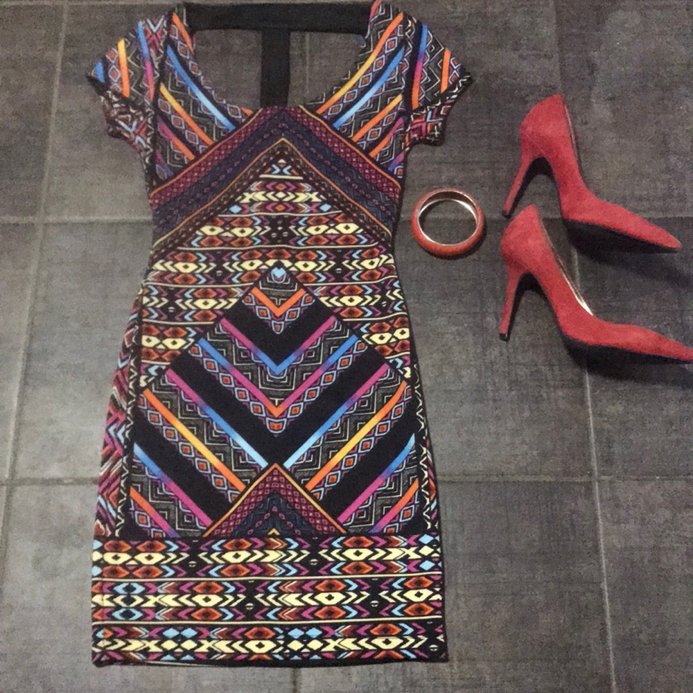 Beautiful Indian print limited dress and BCBG 👠
